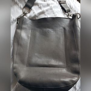 M0851 Leather Tote